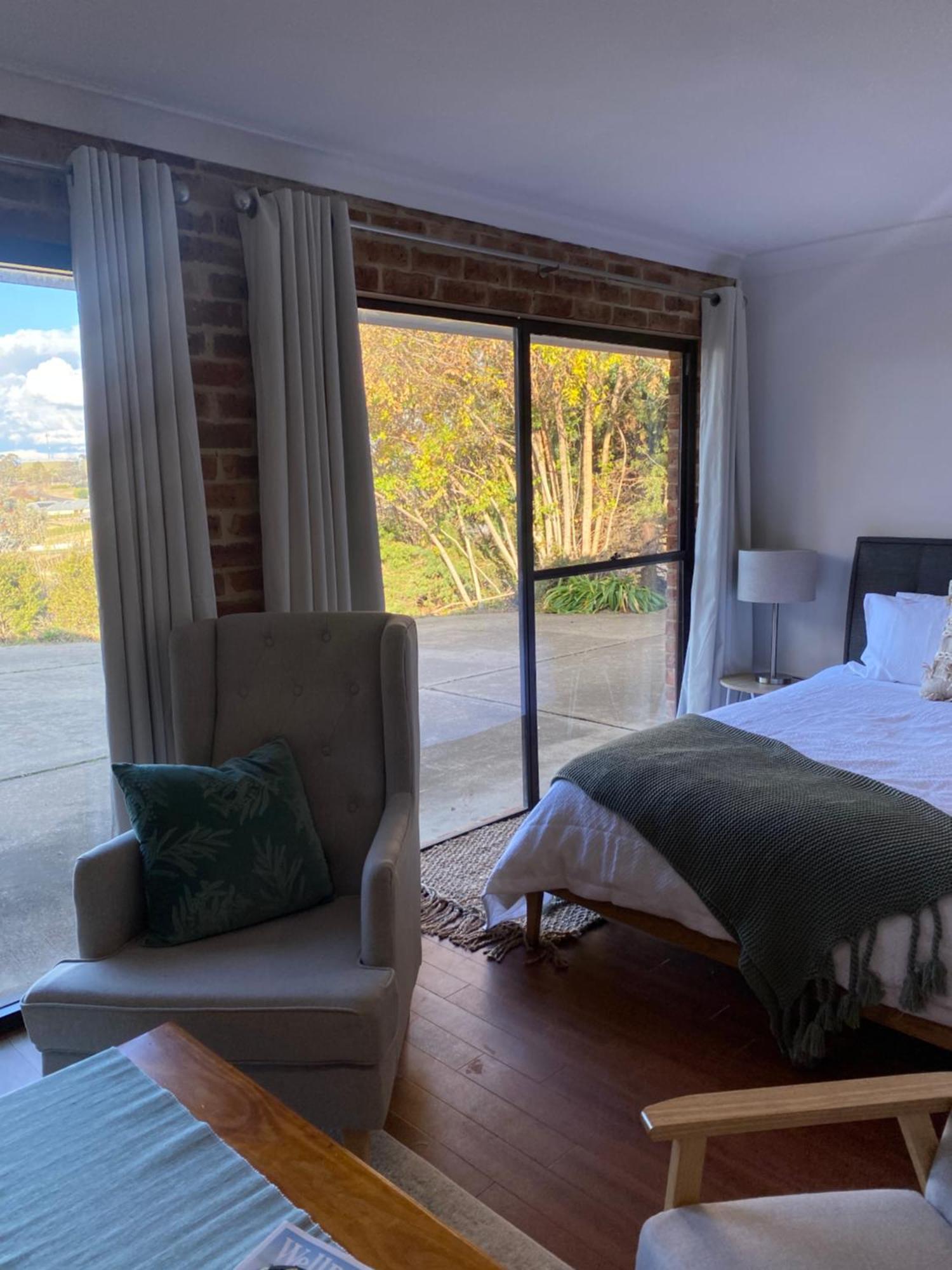 Darcy'S Ranch Hotel Bathurst Bagian luar foto