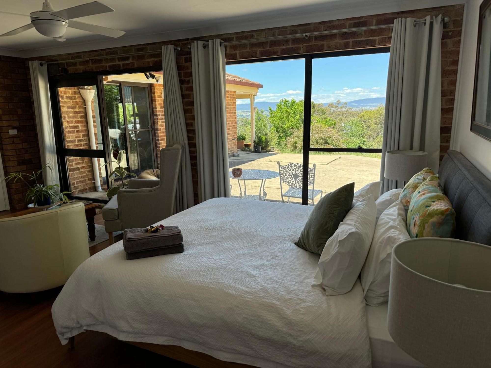 Darcy'S Ranch Hotel Bathurst Bagian luar foto